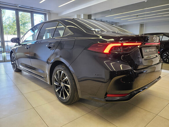2026 Toyota Corolla XII (E210) Рестайлинг 2, чёрный, 3450000 рублей - вид 6