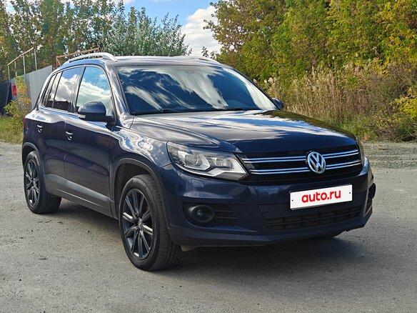 2016 Volkswagen Tiguan I Рестайлинг, синий, 1600000 рублей - вид 2