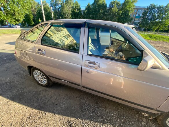 2007 Lada (ВАЗ) 2112, бежевый, 200000 рублей - вид 2