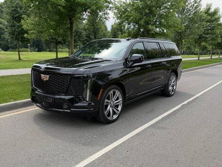 2025 Cadillac Escalade V Рестайлинг, чёрный, 19800000 рублей, вид 1