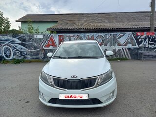 2014 Kia Rio 4-speed III, белый, 785000 рублей, вид 2