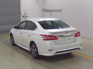 2020 Nissan Sylphy III (B17), белый, 1000000 рублей, вид 4
