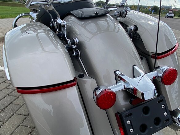 2021 Indian Chieftain, серебристый, 1499000 рублей - вид 30