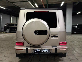 2026 Mercedes-Benz G-Класс 450 d III (W465) Рестайлинг, бежевый, 25990000 рублей, вид 5