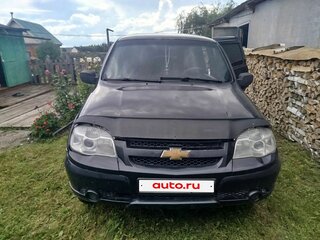 2011 Chevrolet Niva I Рестайлинг, чёрный, 350000 рублей, вид 1