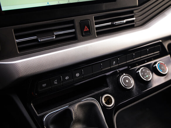 2024 Dongfeng K33, чёрный, 1850000 рублей - вид 18
