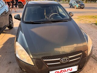 2009 Kia Ceed I, зелёный, 550000 рублей, вид 3
