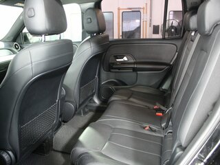 2021 Mercedes-Benz GLB 200 I (X247), чёрный, 3280000 рублей, вид 3