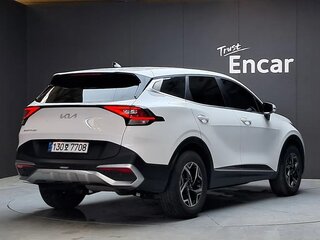 2024 Kia Sportage V, белый, 3060999 рублей, вид 3