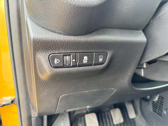 2017 Kia Picanto III, жёлтый - вид 27