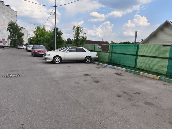 1998 Toyota Crown X (S150), белый, 600000 рублей - вид 6
