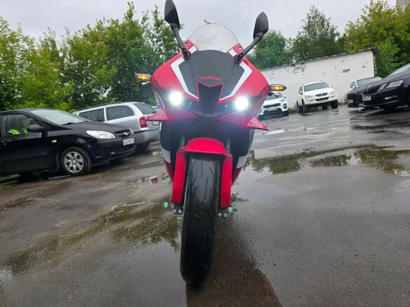 2020 Honda CBR 600RR, красный, 810000 рублей - вид 6