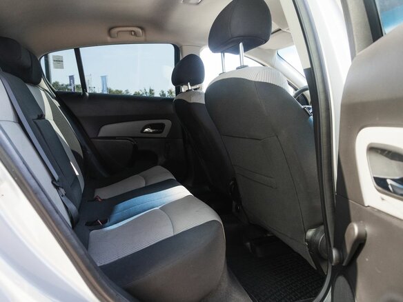 2012 Chevrolet Cruze I, серебристый - вид 12