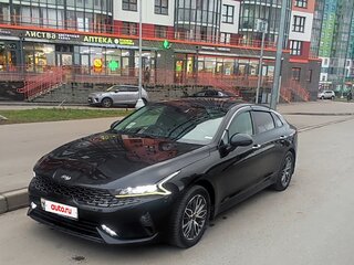 2021 Kia K5 III, чёрный, 1550000 рублей, вид 1