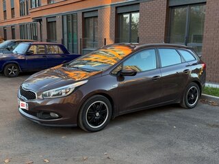 2014 Kia Ceed II, коричневый, 920000 рублей, вид 4