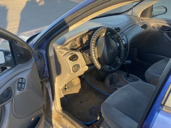 2002 Ford Focus I (North America), синий - вид 6