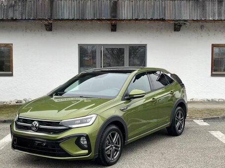 2022 Volkswagen Taigo, зелёный, 2547000 рублей, вид 2