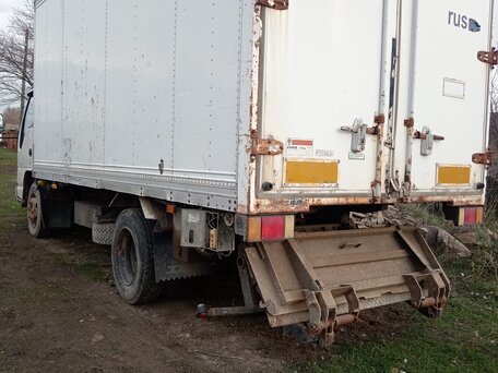 2001 Isuzu Elf (N-series), белый, 1000000 рублей, вид 5