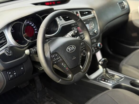 2014 Kia Ceed II, серый, 1200000 рублей - вид 10