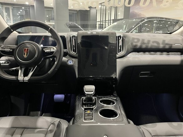 2025 Hongqi HS3, серый, 3269000 рублей - вид 4