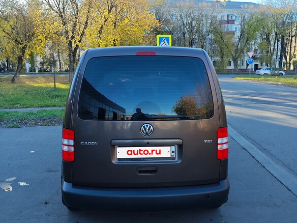 2012 Volkswagen Caddy III Рестайлинг, коричневый, 1040000 рублей - вид 5