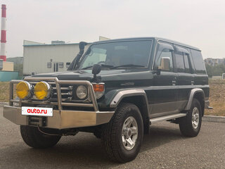 2001 Toyota Land Cruiser 70 Series, зелёный, 2200000 рублей, вид 1