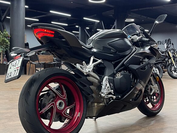 2025 QJMotor SRK 921 RR, чёрный, 975000 рублей - вид 7