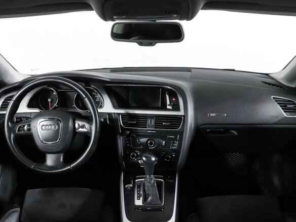 2011 Audi A5 I (8T), белый - вид 5
