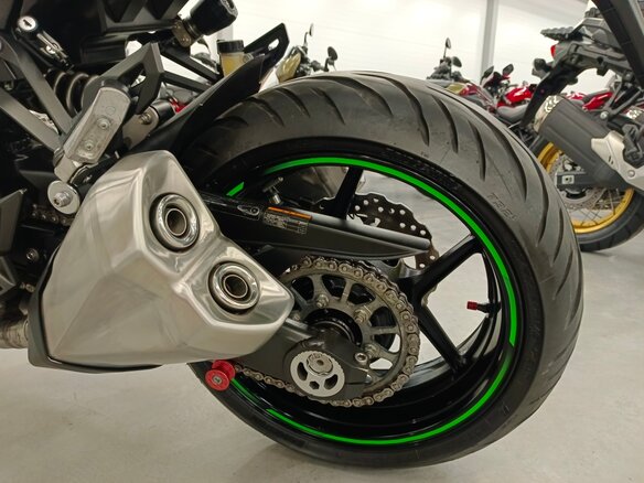 2019 Kawasaki Ninja 1000, зелёный, 950000 рублей - вид 15