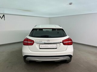 2016 Mercedes-Benz GLA 200 I (X156), белый, 1800000 рублей, вид 4