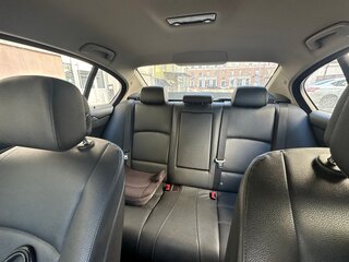 2011 BMW 5 серии 520d VI (F10/F11/F07), чёрный, 1300000 рублей, вид 4