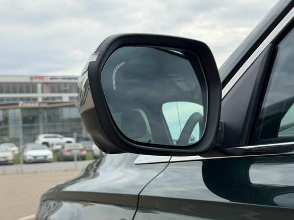 2026 Geely Monjaro I Рестайлинг 2 (China Market), зелёный, 4200000 рублей - вид 12