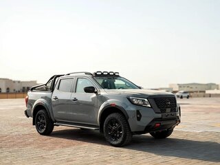 2025 Nissan Navara (Frontier) Double Cab IV (D23) Рестайлинг, серый, 4470088 рублей, вид 3