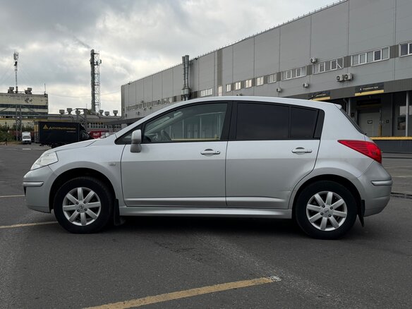 2011 Nissan Tiida I Рестайлинг, серый, 750000 рублей - вид 7