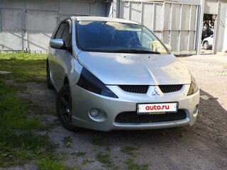 2004 Mitsubishi Grandis I, серебристый, 590000 рублей, вид 4