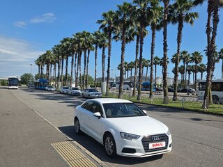 2018 Audi A3 III (8V) Рестайлинг, белый, 1500000 рублей, вид 1