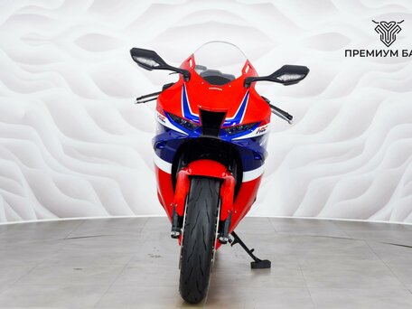 2025 Honda CBR 1000 RR/RA Fireblade, красный, 2399000 рублей, вид 4