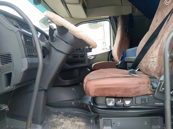 2023 Volvo FH, белый, 13005000 рублей - вид 8