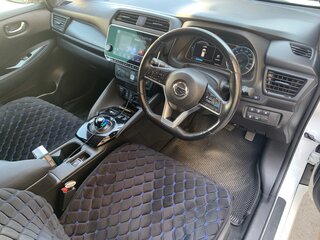 2020 Nissan Leaf II (ZE1), белый, 2050000 рублей, вид 5