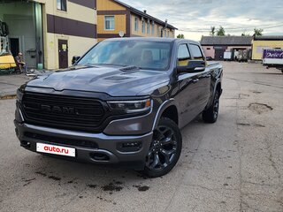 2022 Ram 1500 Quad Cab V, серый, 6800000 рублей, вид 3