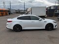 2020 Kia Optima IV Рестайлинг, белый, 1630000 рублей - вид 3