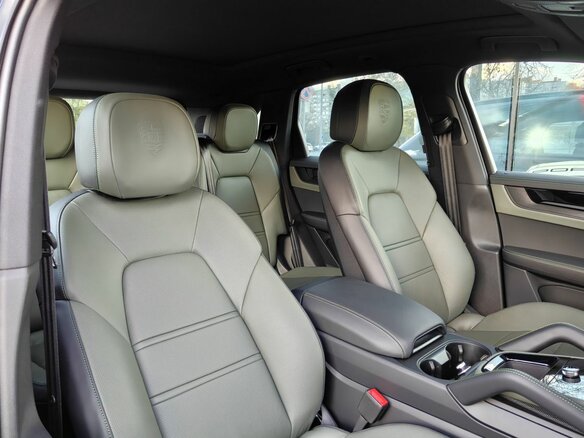 2026 Porsche Cayenne III Рестайлинг, чёрный, 20980000 рублей - вид 10