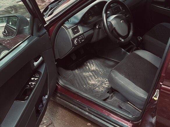 2009 Lada (ВАЗ) Priora I, пурпурный, 380000 рублей - вид 5