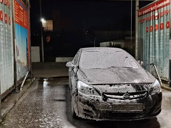 2012 Opel Astra J Рестайлинг, чёрный, 690000 рублей - вид 1