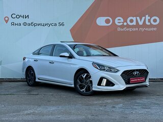 2019 Hyundai Sonata VII (LF) Рестайлинг, белый, 1750000 рублей, вид 3