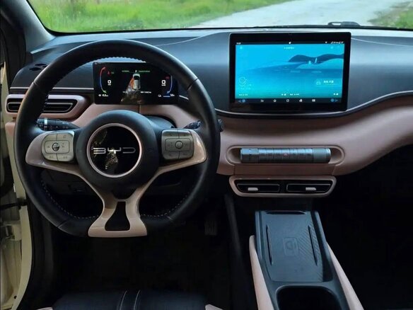 2026 BYD Seagull II, бежевый, 1370000 рублей - вид 4
