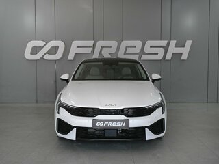 2025 Kia K5 III Рестайлинг, белый, 4519000 рублей, вид 3