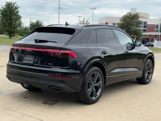 2025 Audi Q8 55 TFSI I (4M) Рестайлинг, чёрный, 11500000 рублей, вид 5
