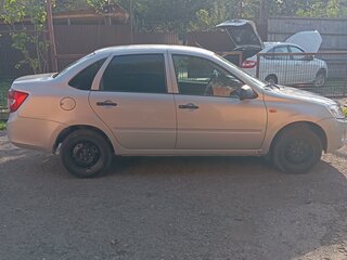 2013 Lada (ВАЗ) Granta I, серебристый, 650000 рублей, вид 3