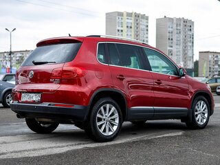 2012 Volkswagen Tiguan I Рестайлинг, красный, 1399000 рублей, вид 5